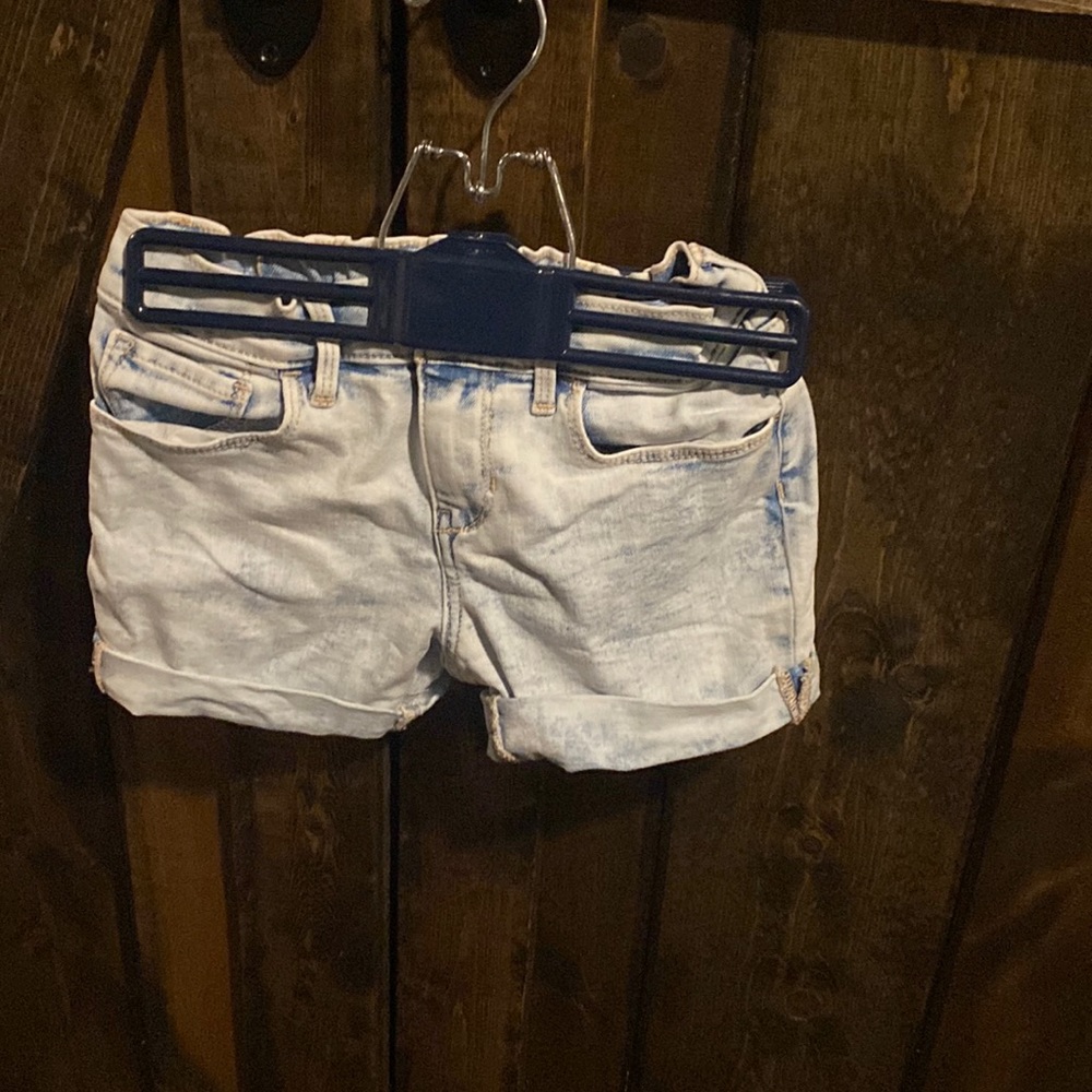 Old Navy girls jean shirt size 10 bleached jean style